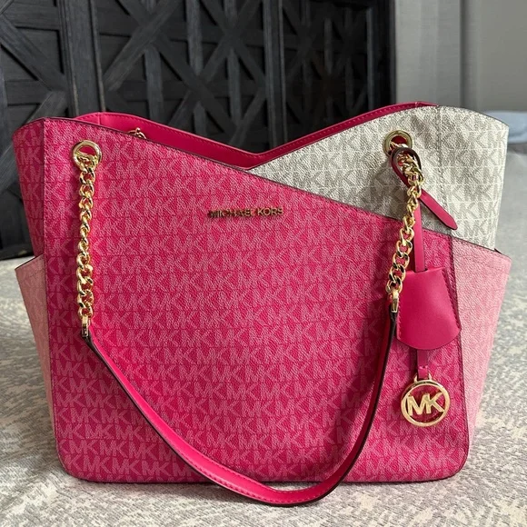 Michael Kors Jet Set Travel Large Chain Shoulder Tote - Picture 1 of 9